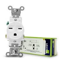 TOMA CORRIENTE SENCILLO 220V 15A LEVINTON