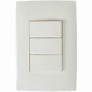 [565721] INTERRUPT TRIPLE LEVITON CIEN C10-IN3PL-BLA